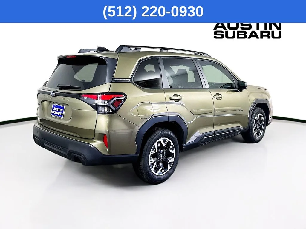 New 2026 AUTUMN GREEN METALLIC Subaru Premium image 8