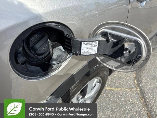 Used 2019 Gray Subaru Premium image 10