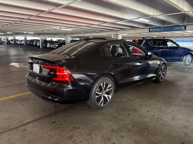 2024 Volvo S60 Plus - Photo 3
