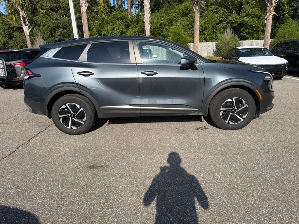 Certified Used 2025 Gray Kia LX image 3
