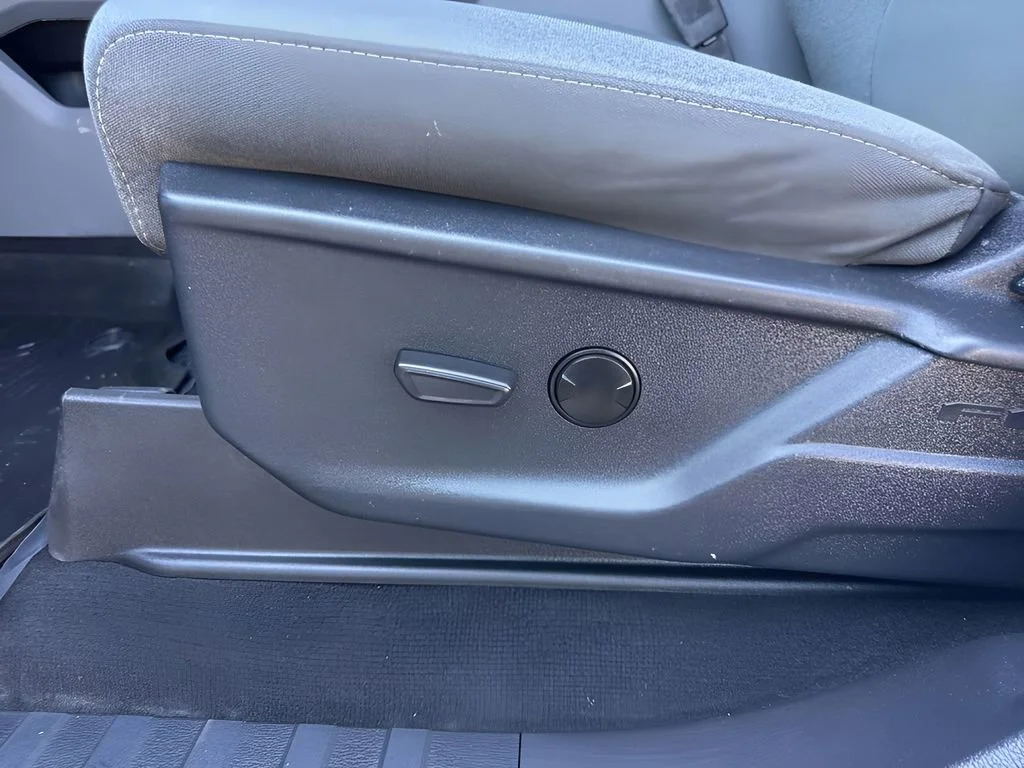 Used 2024 White Ford XL image 30