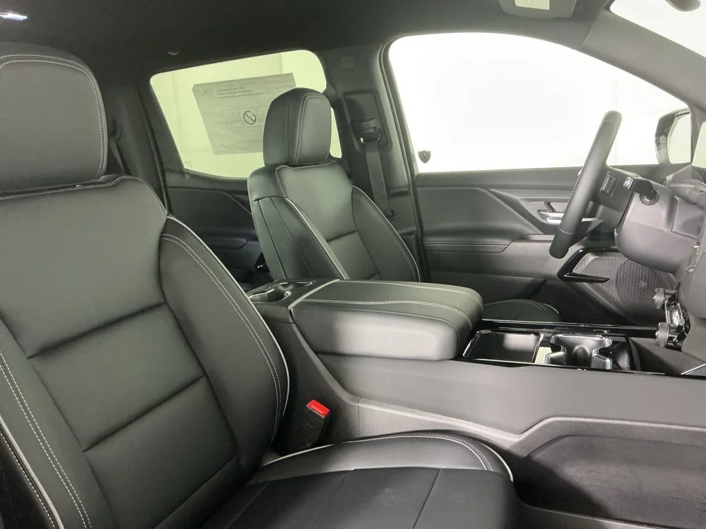 New 2026 Blue Smoke Metallic Chevrolet LT - Standard Range image 10