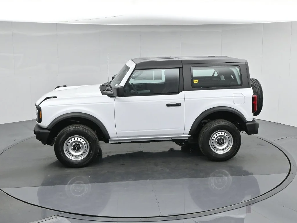 New 2026 Oxford White Ford Base image 39