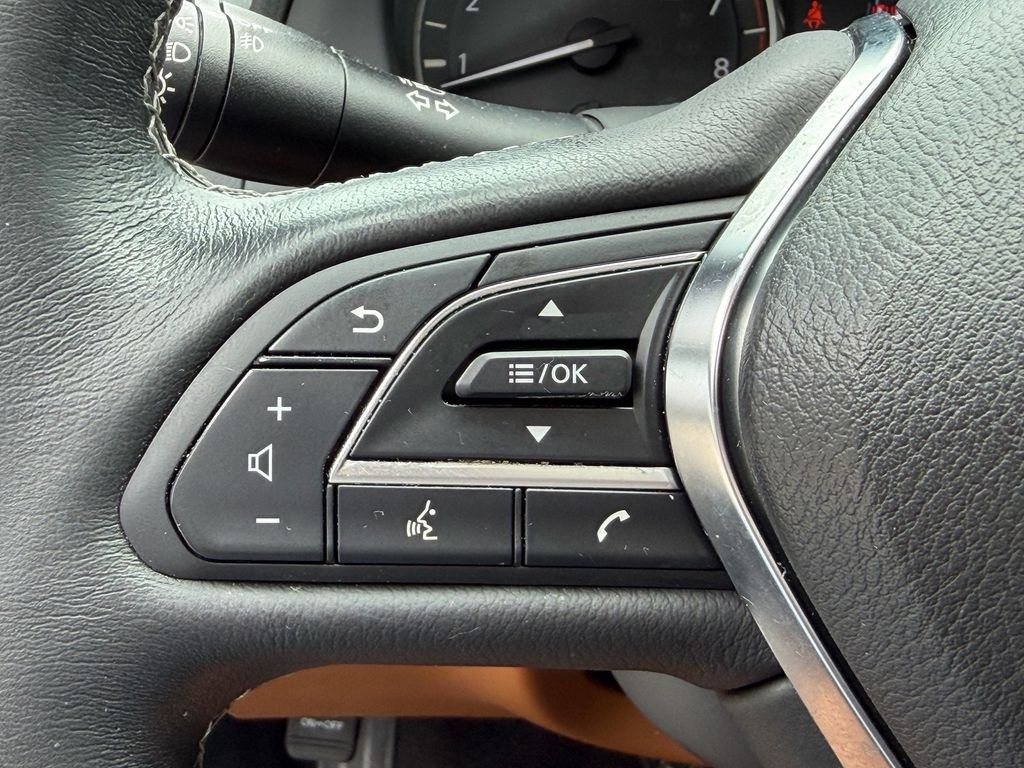 Used 2023 Gray INFINITI SENSORY image 27