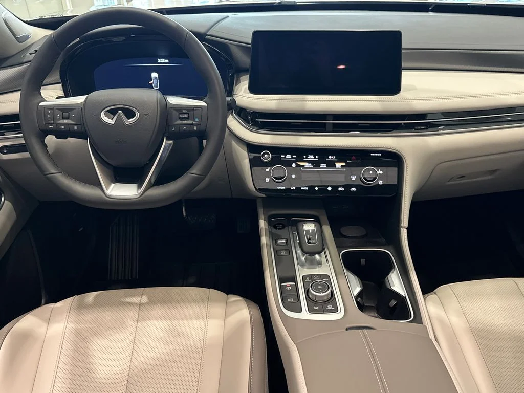 New 2027 WARM TITANIUM INFINITI Luxe FWD image 23