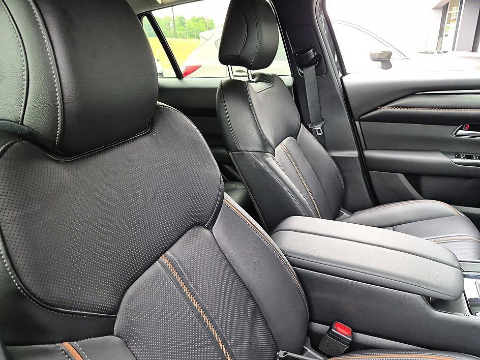 Certified Used 2025 Machine Gray Metallic Mazda Premium Package image 34
