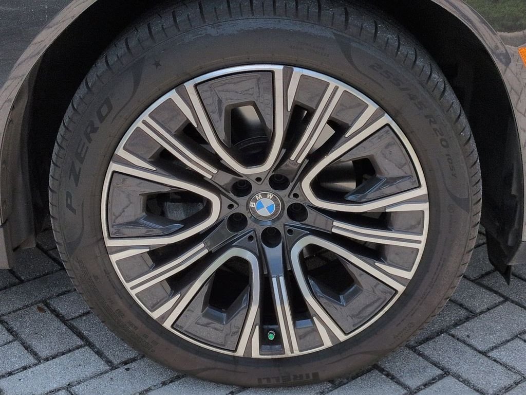 2025 BMW X3 30 - Photo 11