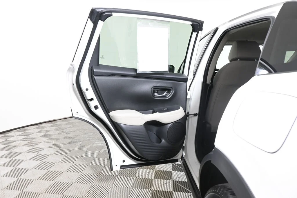 Used 2026 White Honda LX image 27