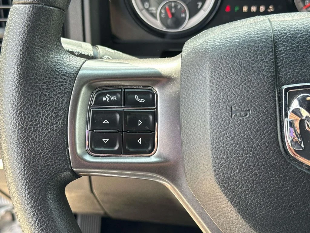 Used 2024 White Ram Warlock image 20