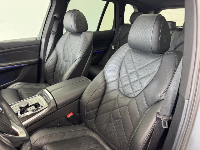 Used 2024 Skyscraper Gray Metallic BMW sDrive40i image 42
