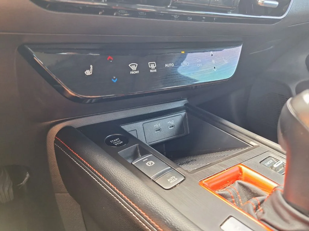 Certified Used 2025 Brown Nissan SR image 20