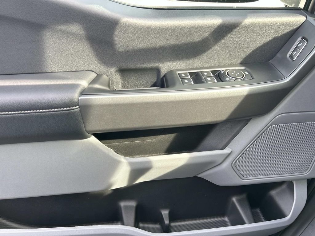 New 2026 Carbonized Gray Metallic Ford F-250® XL image 15