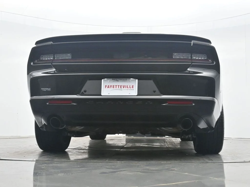 New 2026 Diamond Black Crystal Pearlcoat Dodge Scat Pack image 37