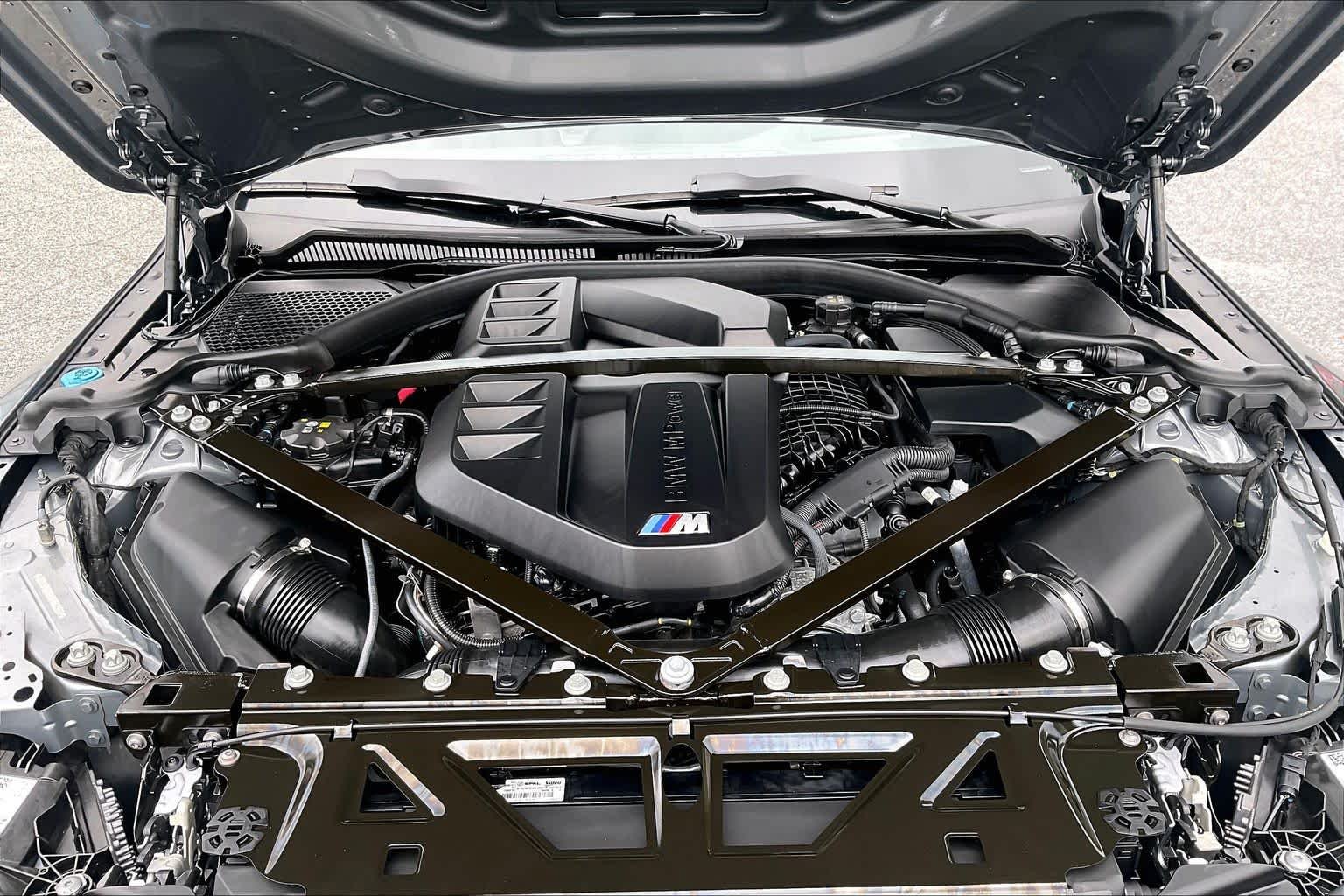 Used 2025 Skyscraper Gray Metallic BMW Competition xDrive image 33