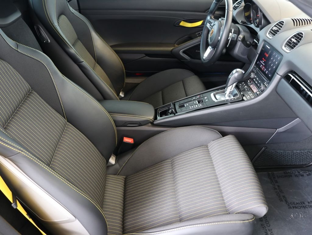 2022 Porsche 718 T - Photo 27