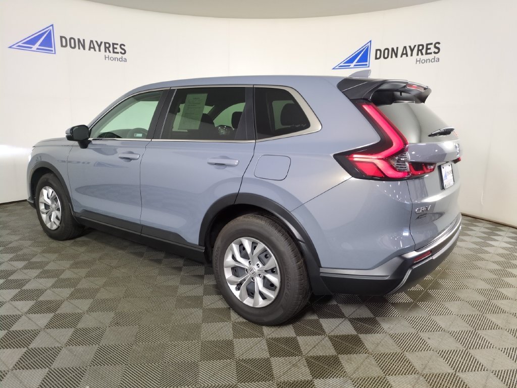 2026 Honda CR-V LX - Photo 4