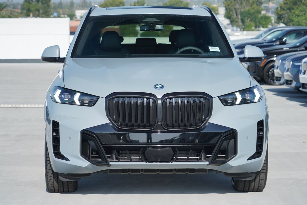 New 2026 Brooklyn Grey Metallic BMW xDrive50e image 2