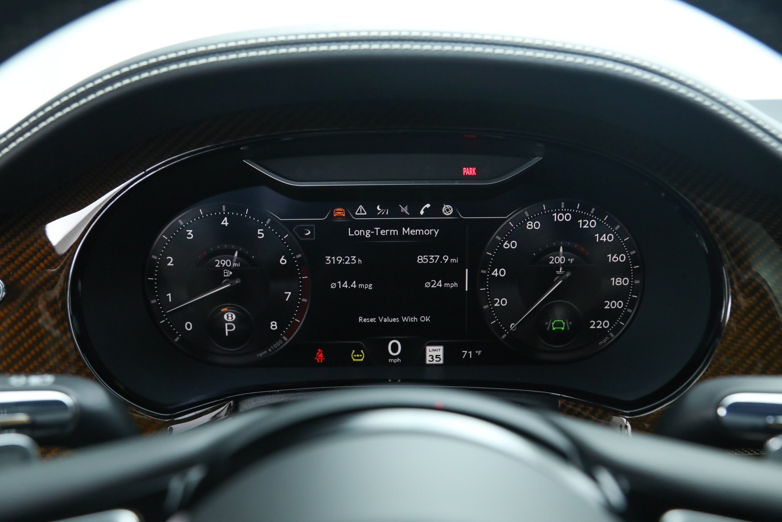 Used 2024 Gray Bentley  image 32