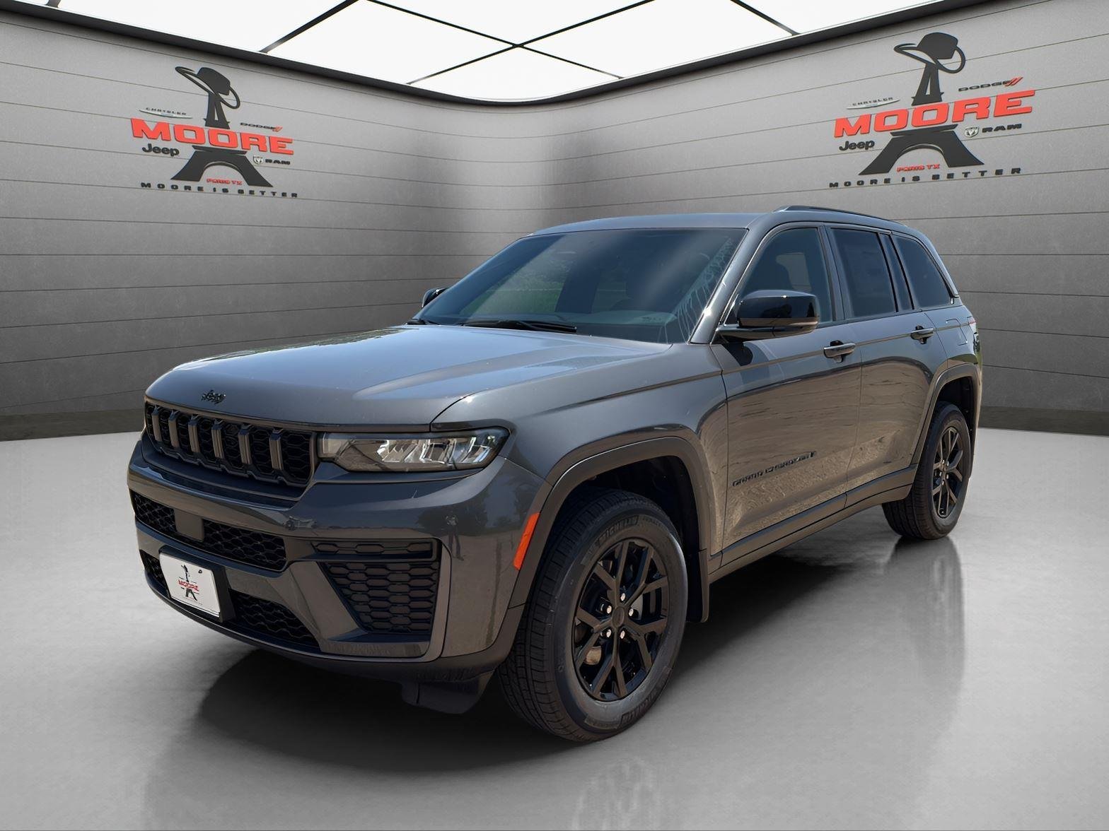 New 2026 Baltic Gray Metallic Clearcoat Jeep Laredo Altitude image 3