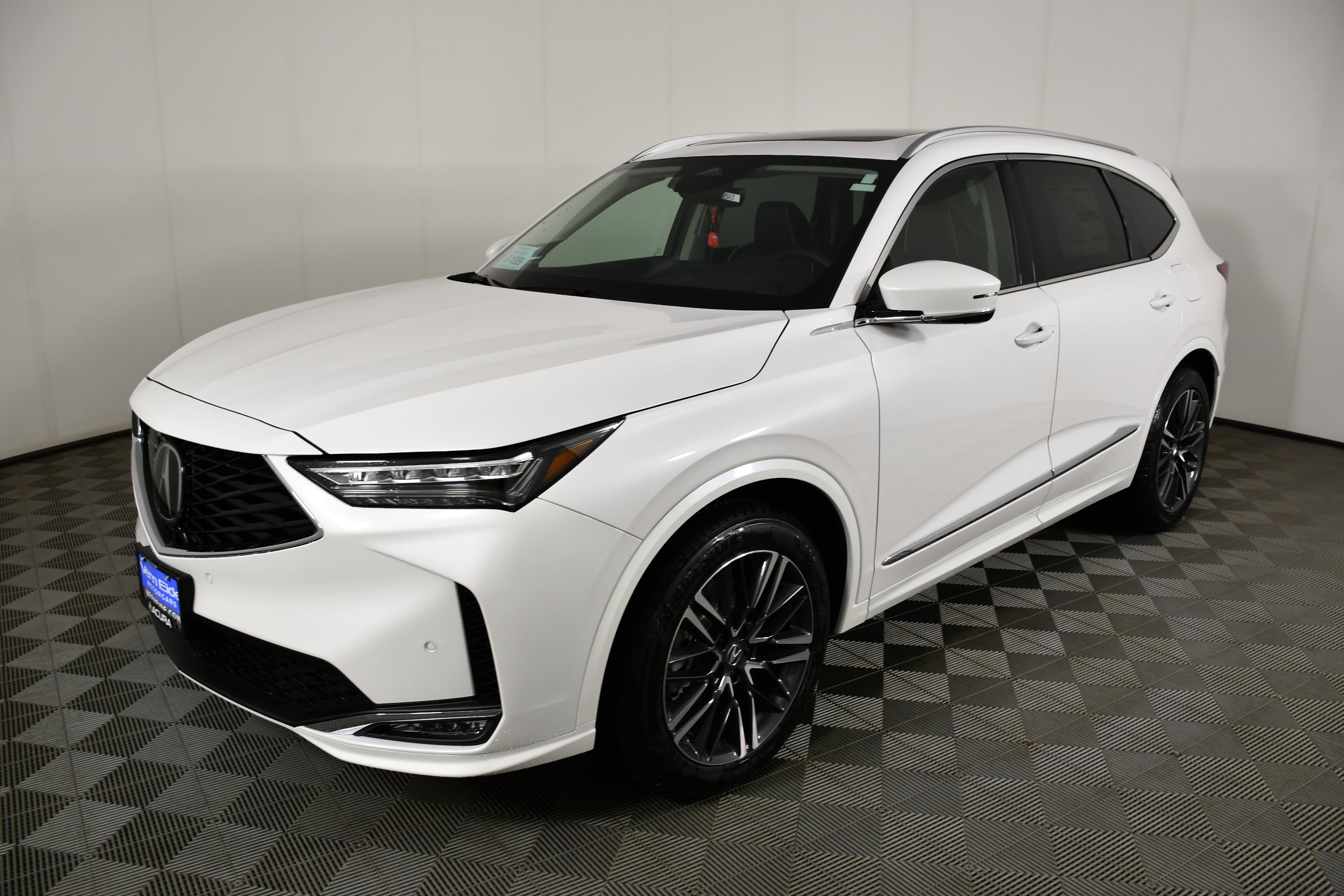 New 2026 Platinum White Pearl Acura w/Advance Package image 10