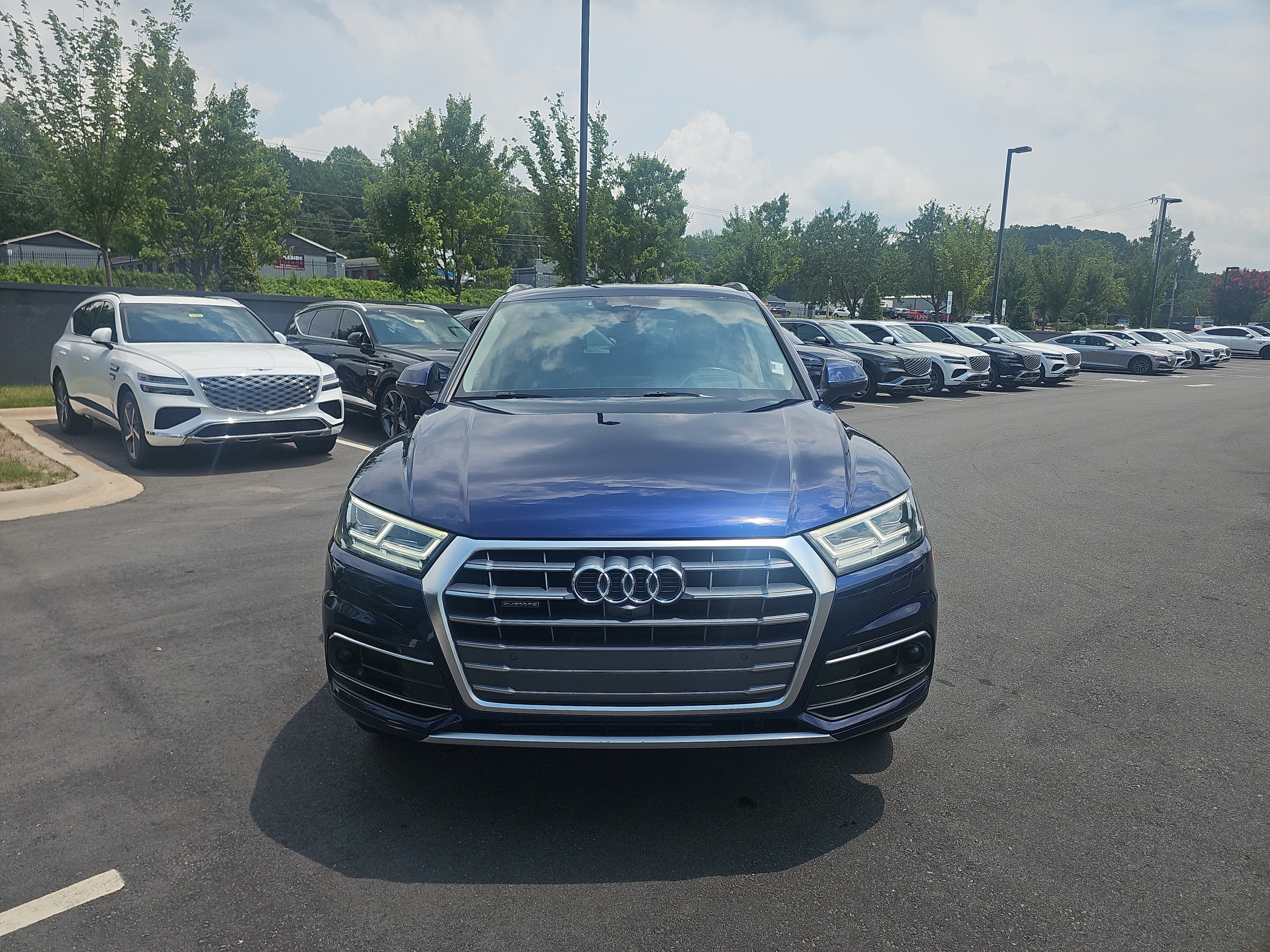 Used 2020  Audi Prestige image 2