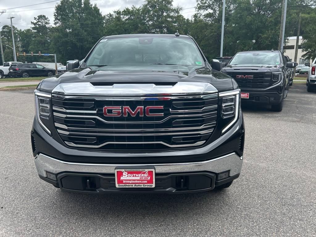 2026 GMC Sierra 1500 SLT - Photo 9