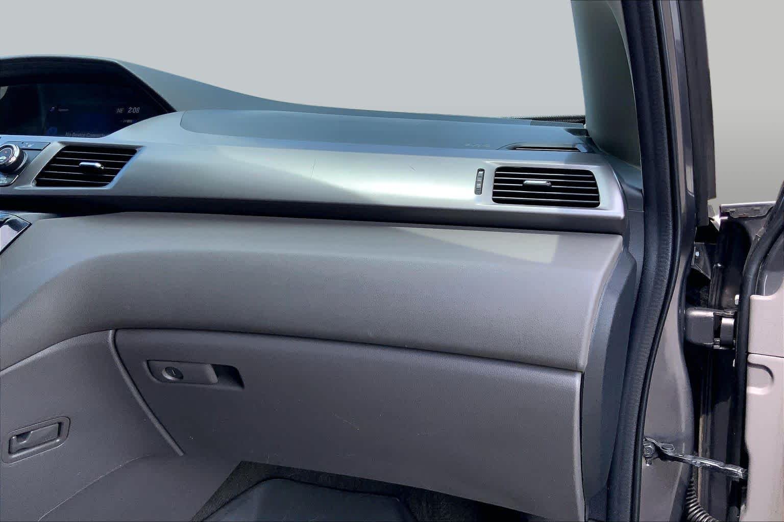 Used 2016  Honda EX-L image 18