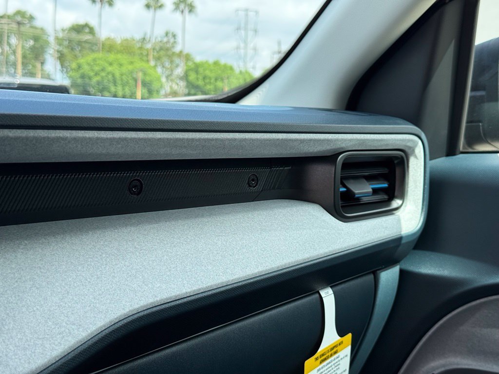 New 2026 Carbonized Gray Metallic Ford XLT image 8