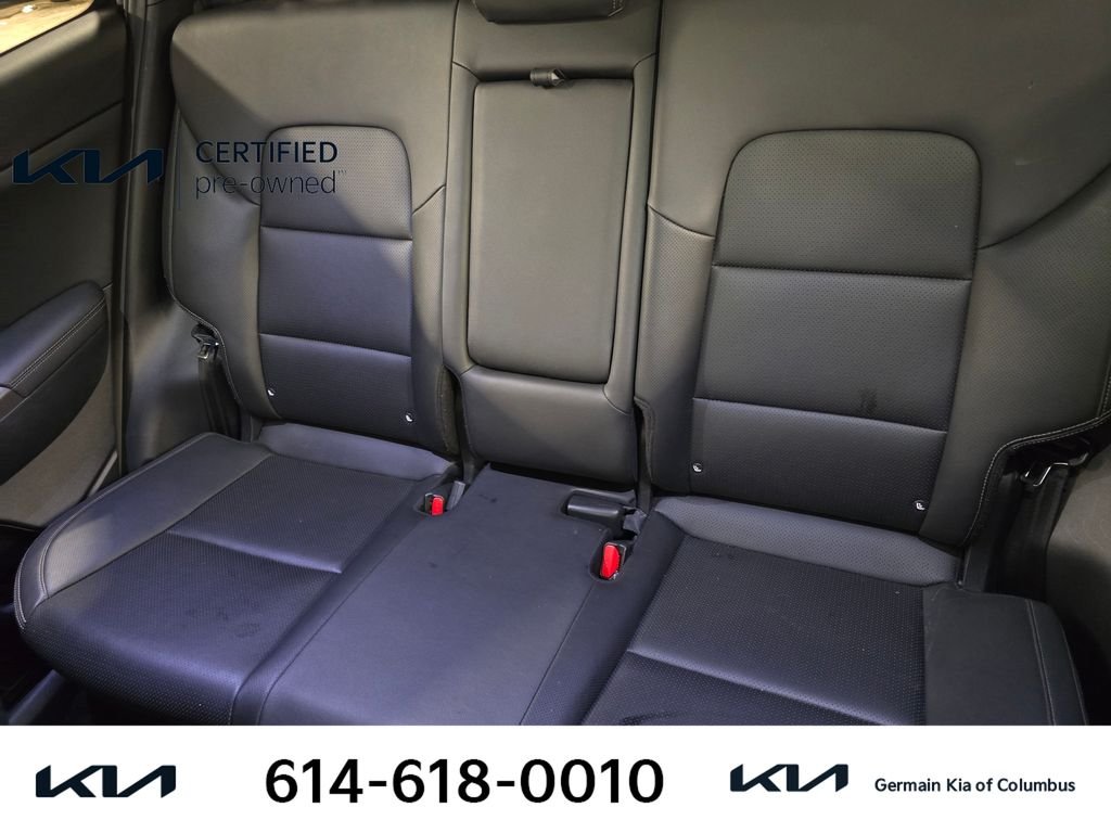 Used 2022 Red Kia Nightfall image 18