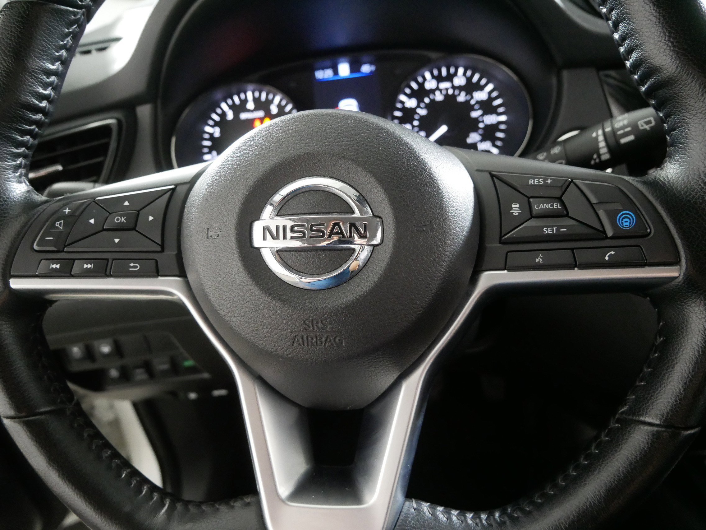 2022 Nissan Rogue Sport SL - Photo 25