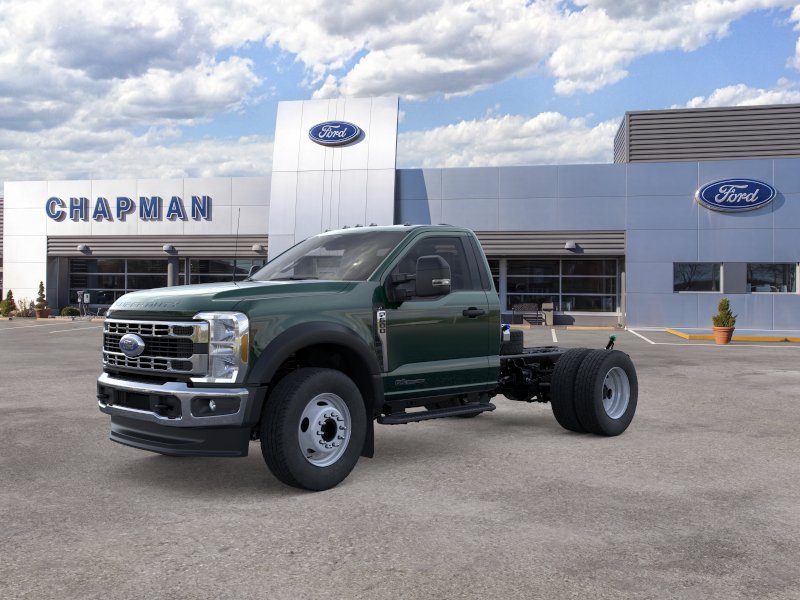 2025 Ford F-600 Super Duty Chassis Cab