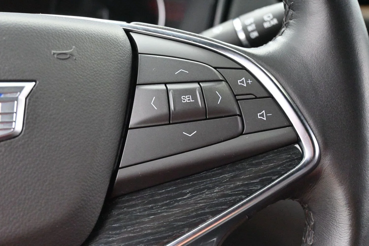 Used 2024 Stellar Black Metallic Cadillac Premium Luxury image 22