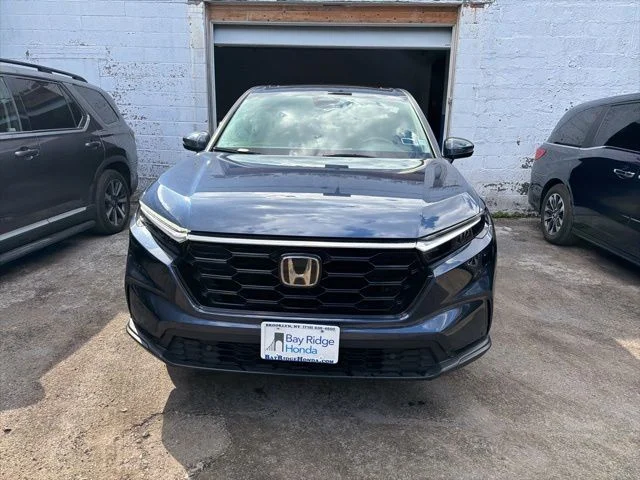 Used 2024  Honda EX-L image 2