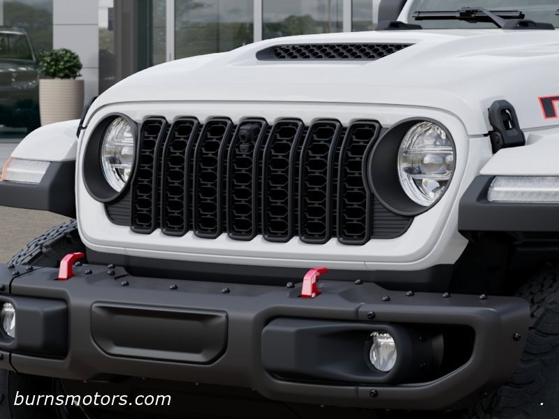 New 2026 Bright White Clear-Coat Exterior Paint Jeep Rubicon X 4-Door image 11