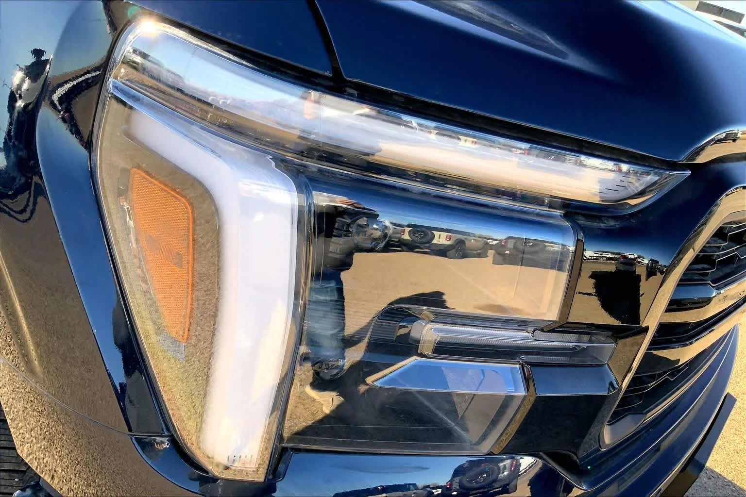 New 2026 Antimatter Blue Metallic Ford LARIAT image 13