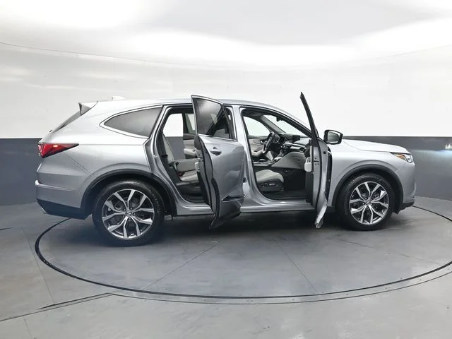 Used 2024  Acura Technology image 42