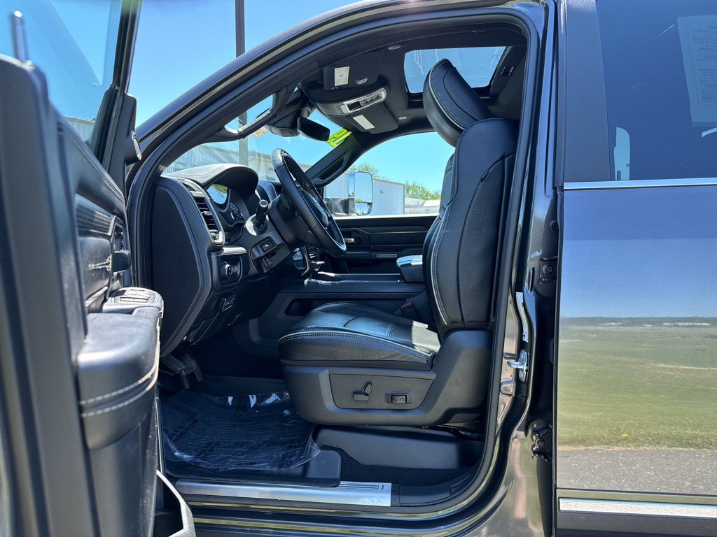 Used 2019 Granite Crystal Metallic Clearcoat Ram Limited image 5