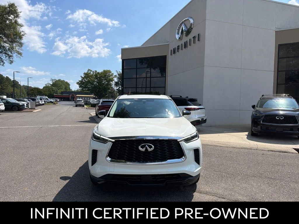Certified Used 2023 Glacier White INFINITI PURE image 3
