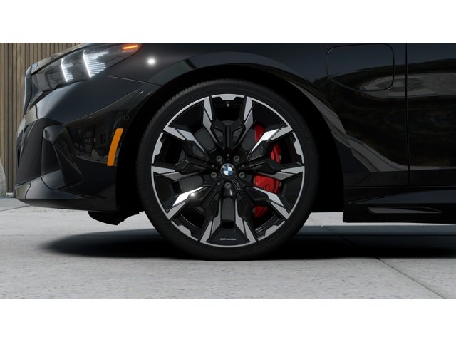 New 2027 Black Sapphire Metallic BMW 550e xDrive image 7