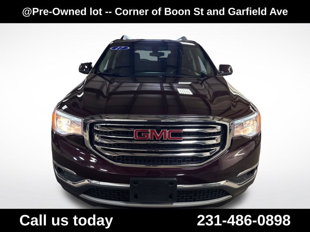 Used 2017 BLACK CHERRY METALLIC GMC SLE image 8