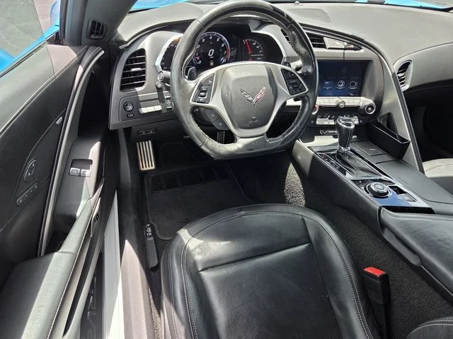 Used 2019 White Chevrolet Stingray Z51 image 11