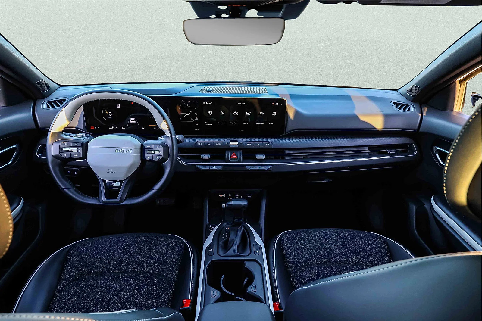 Certified Used 2025 Snow White Pearl Kia GT-Line image 19