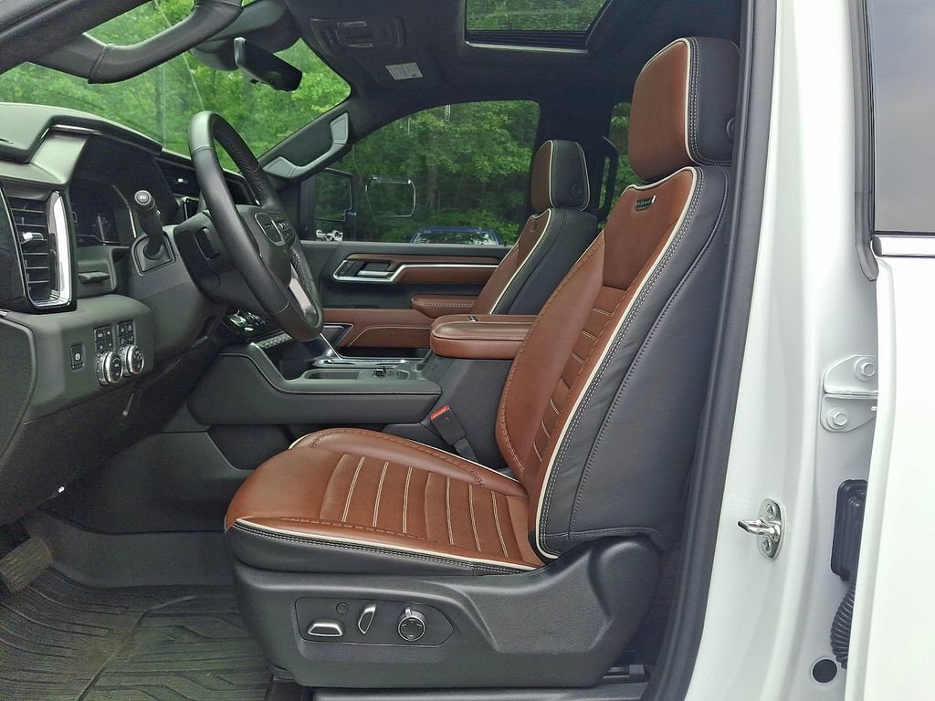 Certified Used 2025 Summit White GMC Denali Ultimate image 15