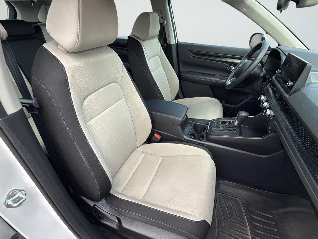 Used 2023  Honda LX image 25
