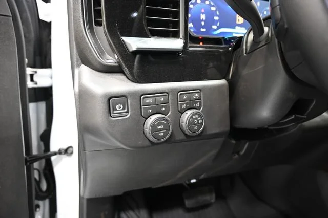 New 2026 Summit White Chevrolet LT Trail Boss image 25