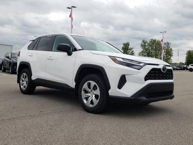 Used 2023 White Toyota LE image 3