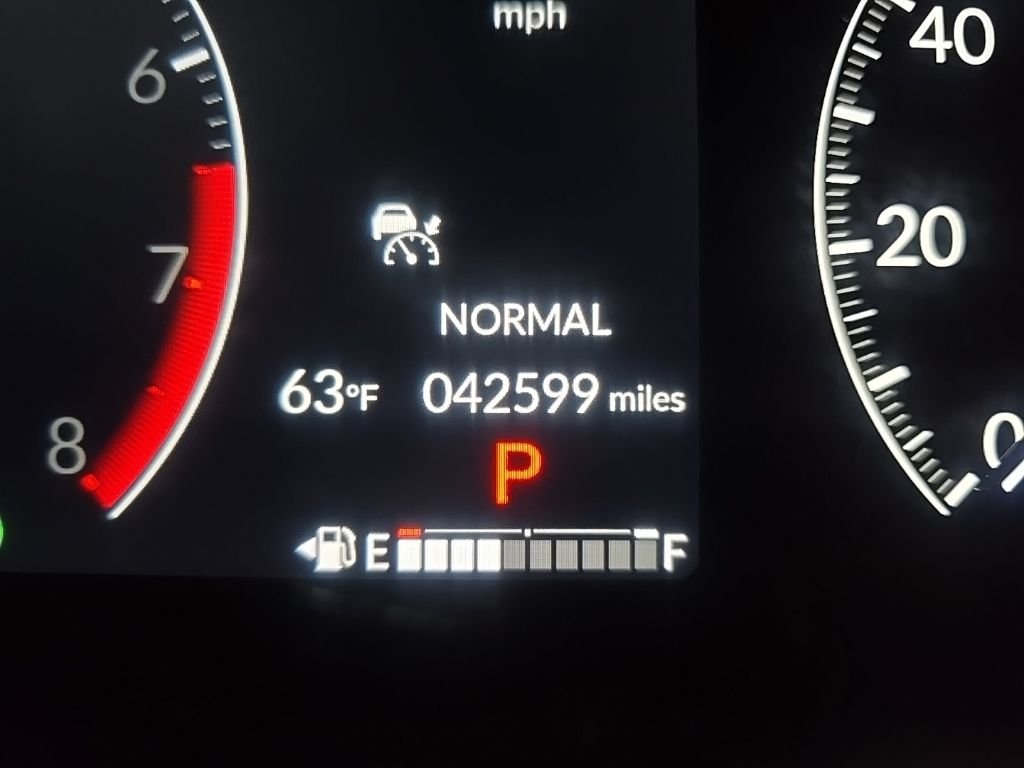 Used 2024 Meteorite Gray Metallic Honda LX image 22