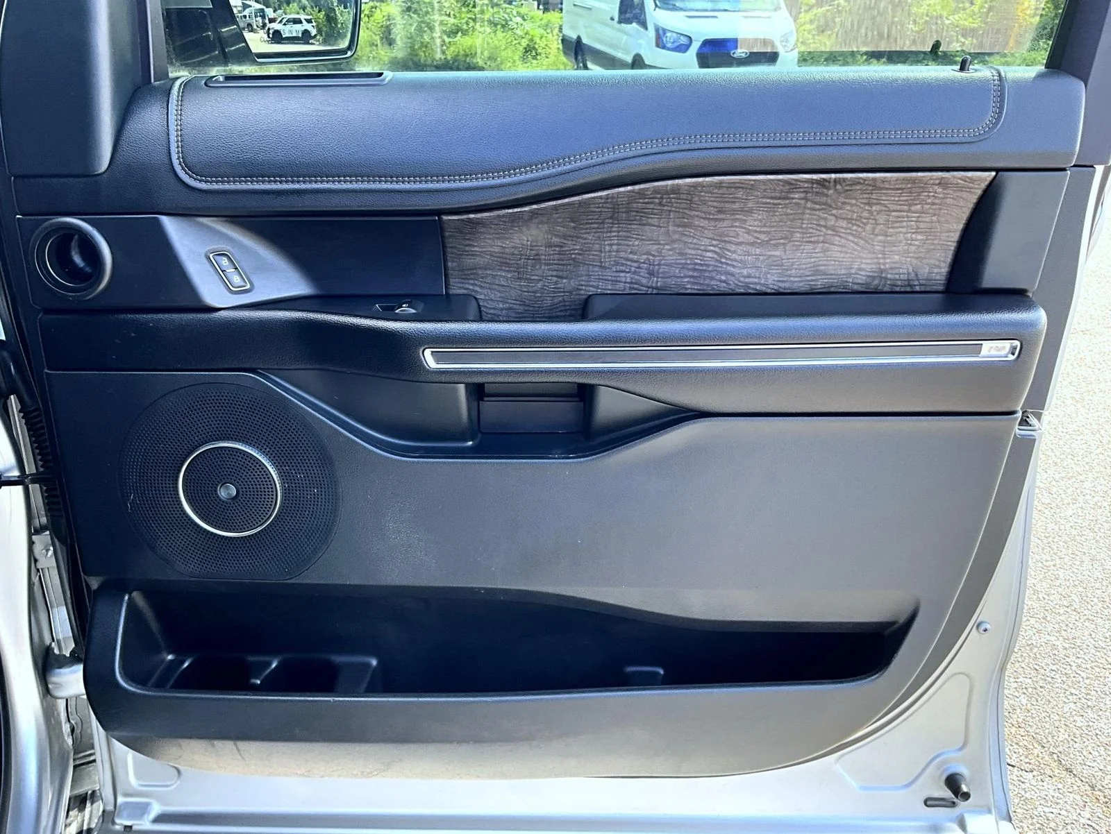 Used 2020 Silver Ford Limited image 19