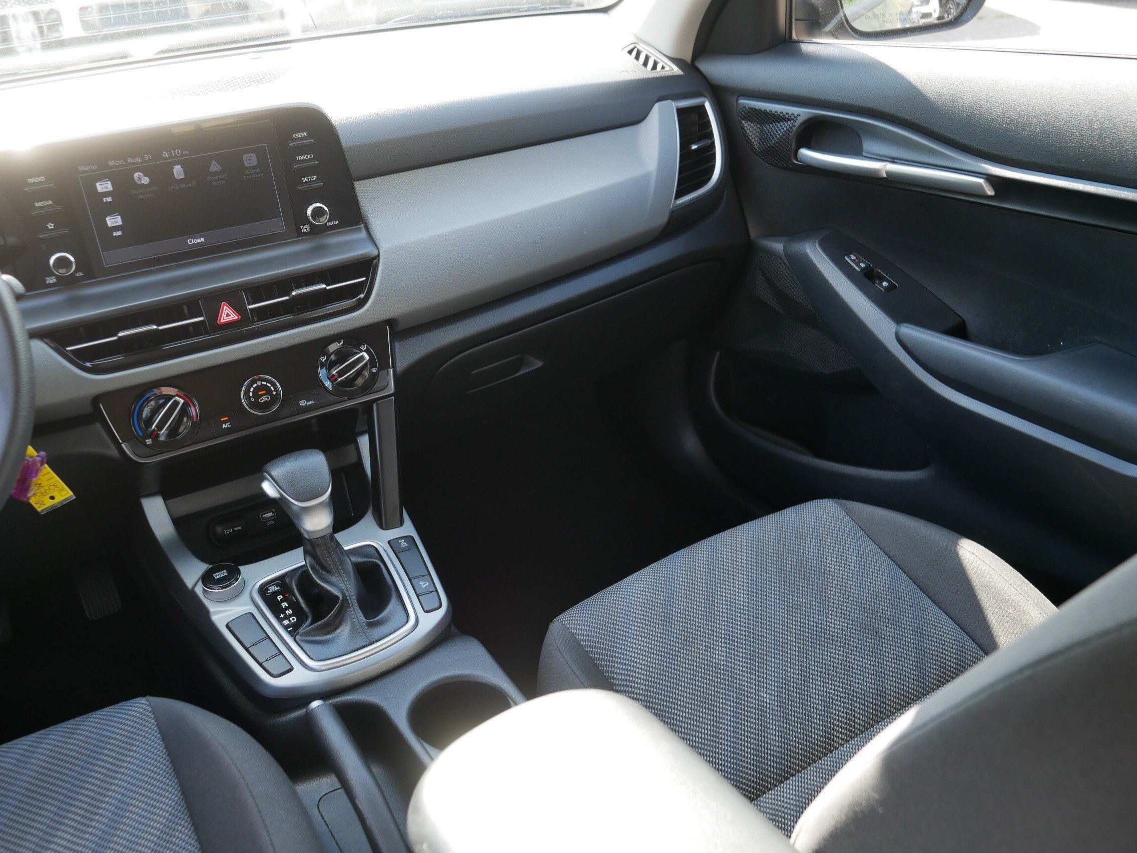 Used 2025 Steel Gray Kia LX image 8