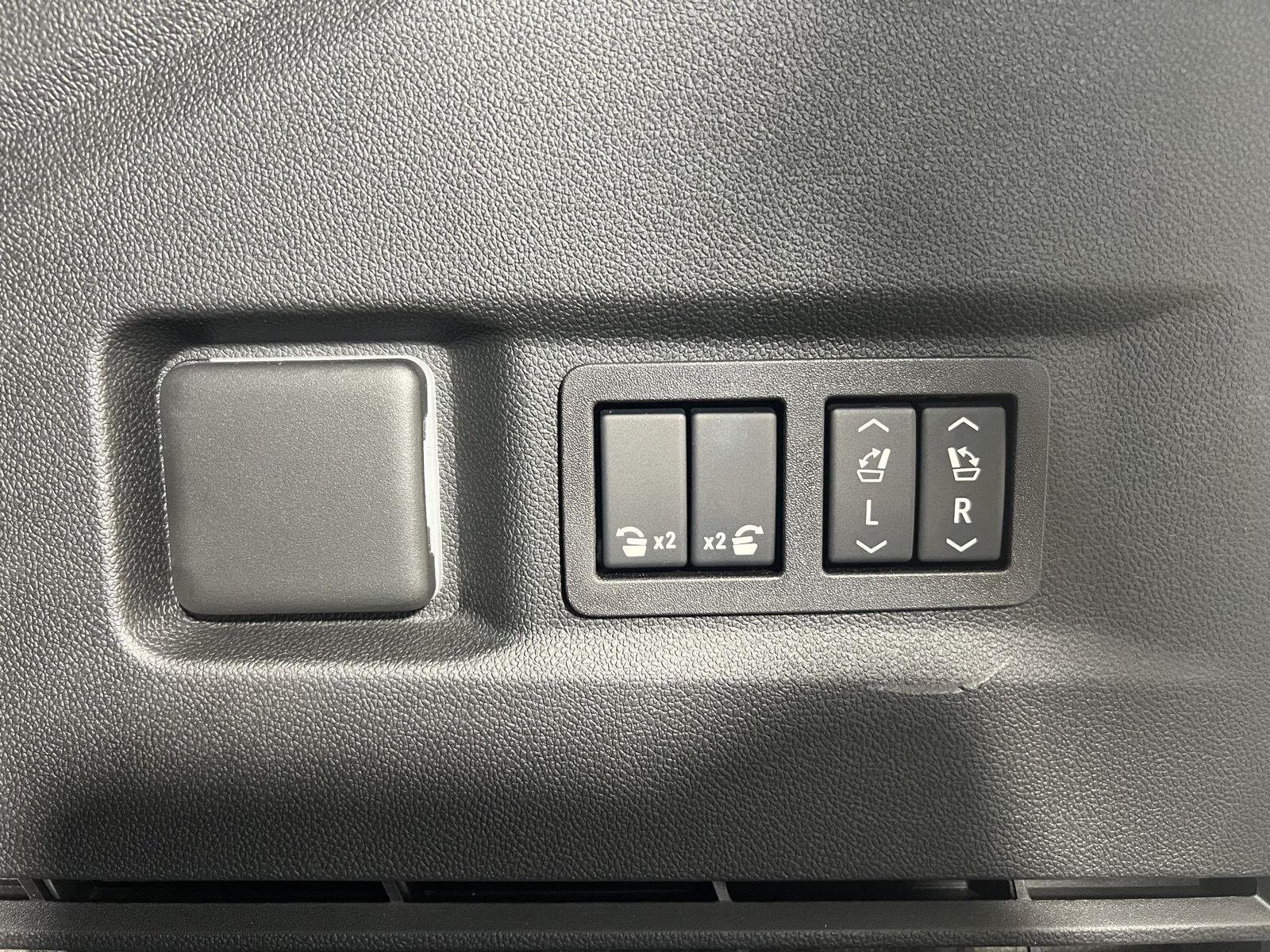 Used 2025 Lakeshore Blue Metallic Chevrolet High Country image 24